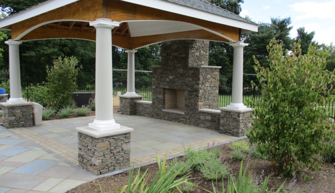 Gazebos, Pool Houses & Garden Structures